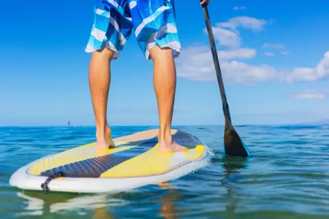 Deska SUP: Wybierz idealną! Poradnik o typach, parametrach i cenach