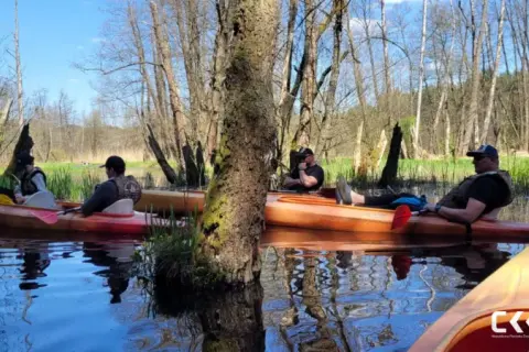 Instruktor kajakarstwa Wrocław: Od pasji do zawodu. Kursy i praca
